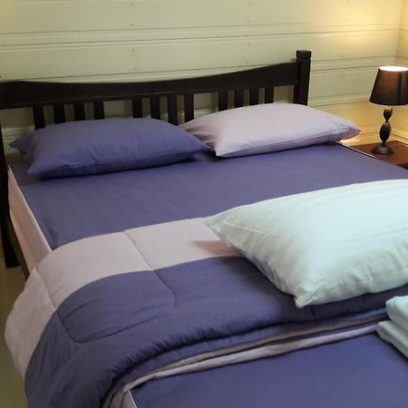 Savika Guesthouse Ранонг Екстер'єр фото