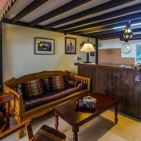 Savika Guesthouse Ранонг Екстер'єр фото