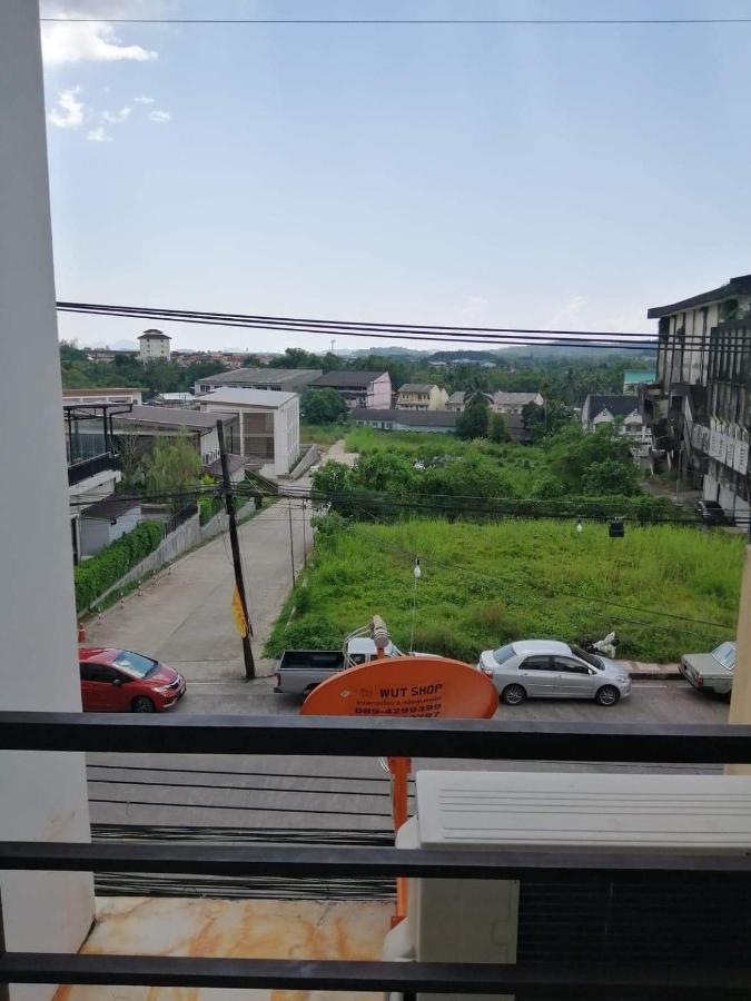 Savika Guesthouse Ранонг Екстер'єр фото