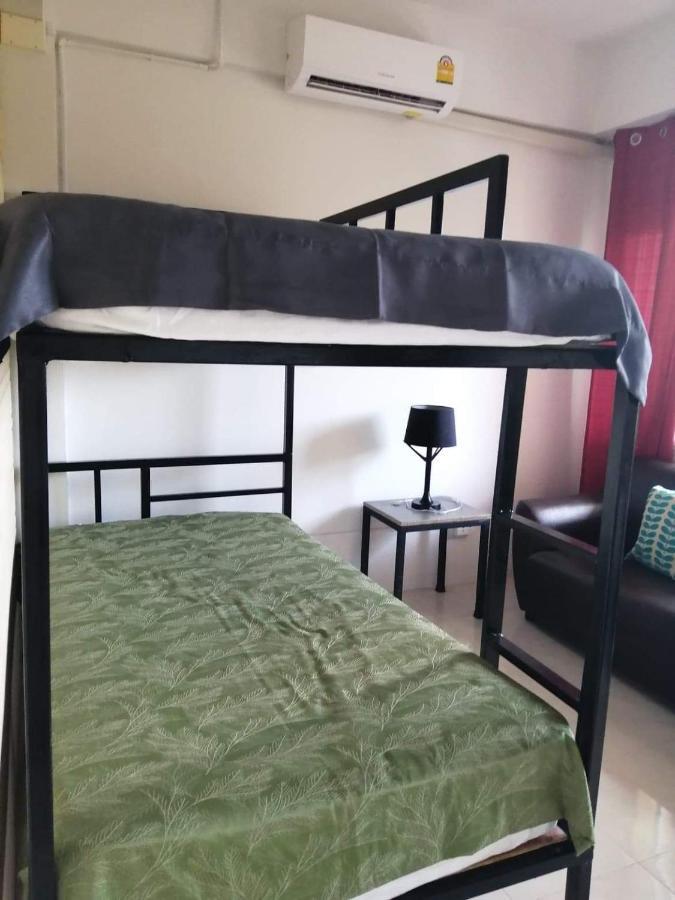 Savika Guesthouse Ранонг Екстер'єр фото